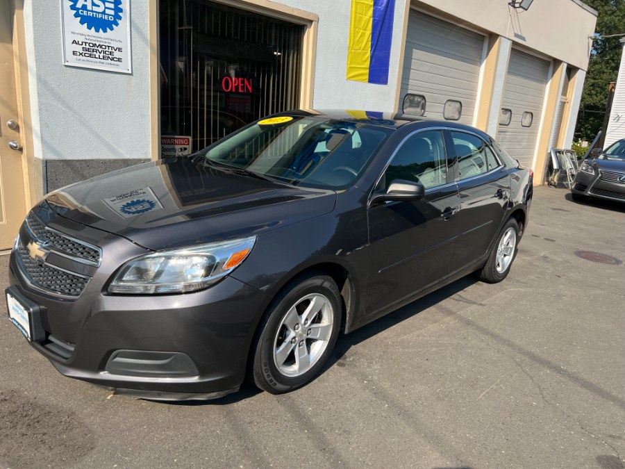 Used Chevrolet Malibu 4dr Sdn LS w/1LS 2013 | Bristol Auto Center LLC. Bristol, Connecticut Used Chevrolet Malibu 4dr Sdn LS w/1LS 2013 | Bristol Auto Center LLC. Bristol, Connecticut