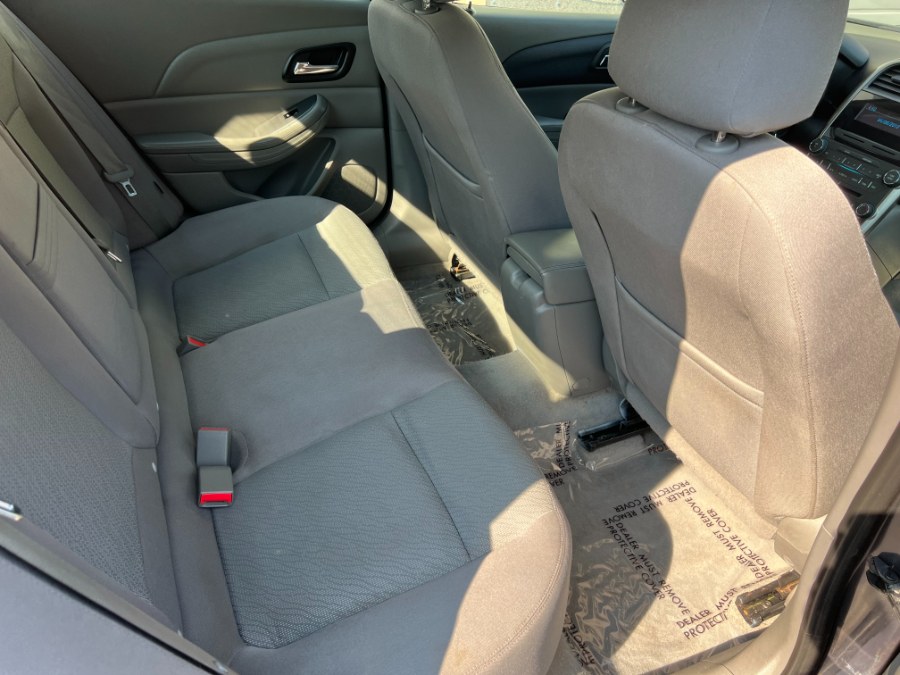 Used Chevrolet Malibu 4dr Sdn LS w/1LS 2013 | Bristol Auto Center LLC. Bristol, Connecticut Used Chevrolet Malibu 4dr Sdn LS w/1LS 2013 | Bristol Auto Center LLC. Bristol, Connecticut
