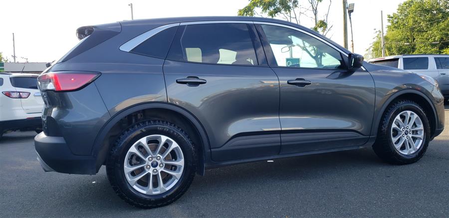 Used Ford Escape SE FWD 2020 | Victoria Preowned Autos Inc. Little Ferry, New Jersey Used Ford Escape SE FWD 2020 | Victoria Preowned Autos Inc. Little Ferry, New Jersey