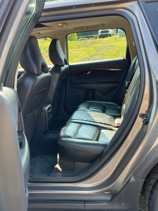 2008 Volvo XC70 4dr Wgn w/Snrf, available for sale in Ashland, Massachusetts | New Beginning Auto Service Inc. Ashland, Massachusetts 2008 Volvo XC70 4dr Wgn w/Snrf, available for sale in Ashland, Massachusetts | New Beginning Auto Service Inc. Ashland, Massachusetts