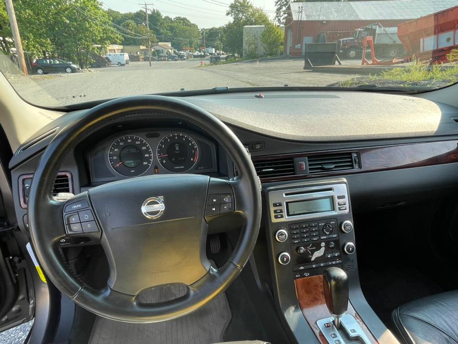 2008 Volvo XC70 4dr Wgn w/Snrf, available for sale in Ashland, Massachusetts | New Beginning Auto Service Inc. Ashland, Massachusetts 2008 Volvo XC70 4dr Wgn w/Snrf, available for sale in Ashland, Massachusetts | New Beginning Auto Service Inc. Ashland, Massachusetts