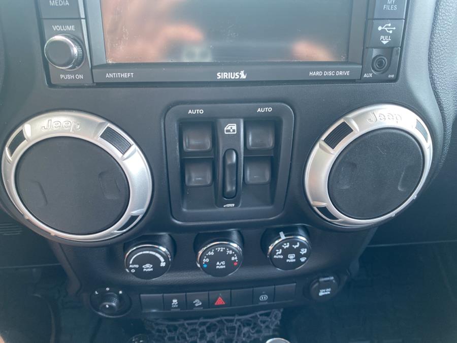 Used Jeep Wrangler Unlimited 4WD 4dr Sahara 2012 | Saybrook Auto Barn. Old Saybrook, Connecticut Used Jeep Wrangler Unlimited 4WD 4dr Sahara 2012 | Saybrook Auto Barn. Old Saybrook, Connecticut