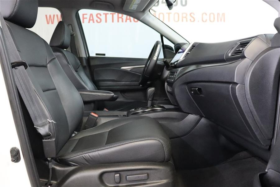 2018 Honda Pilot EXL, available for sale in Paterson, New Jersey | Fast Track Motors. Paterson, New Jersey 2018 Honda Pilot EXL, available for sale in Paterson, New Jersey | Fast Track Motors. Paterson, New Jersey