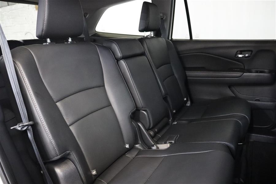2018 Honda Pilot EXL, available for sale in Paterson, New Jersey | Fast Track Motors. Paterson, New Jersey 2018 Honda Pilot EXL, available for sale in Paterson, New Jersey | Fast Track Motors. Paterson, New Jersey