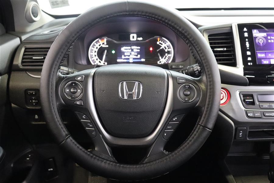 2018 Honda Pilot EXL, available for sale in Paterson, New Jersey | Fast Track Motors. Paterson, New Jersey 2018 Honda Pilot EXL, available for sale in Paterson, New Jersey | Fast Track Motors. Paterson, New Jersey