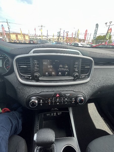 2020 Kia Sorento LX V6 FWD, available for sale in Irvington, New Jersey | NJ Used Cars Center. Irvington, New Jersey 2020 Kia Sorento LX V6 FWD, available for sale in Irvington, New Jersey | NJ Used Cars Center. Irvington, New Jersey