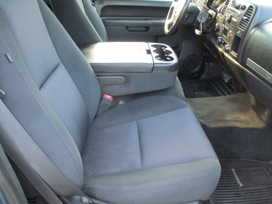 2011 Chevrolet Silverado 1500 4WD Ext Cab 143.5" LT, available for sale in Suffield, Connecticut | Suffield Auto LLC. Suffield, Connecticut 2011 Chevrolet Silverado 1500 4WD Ext Cab 143.5" LT, available for sale in Suffield, Connecticut | Suffield Auto LLC. Suffield, Connecticut