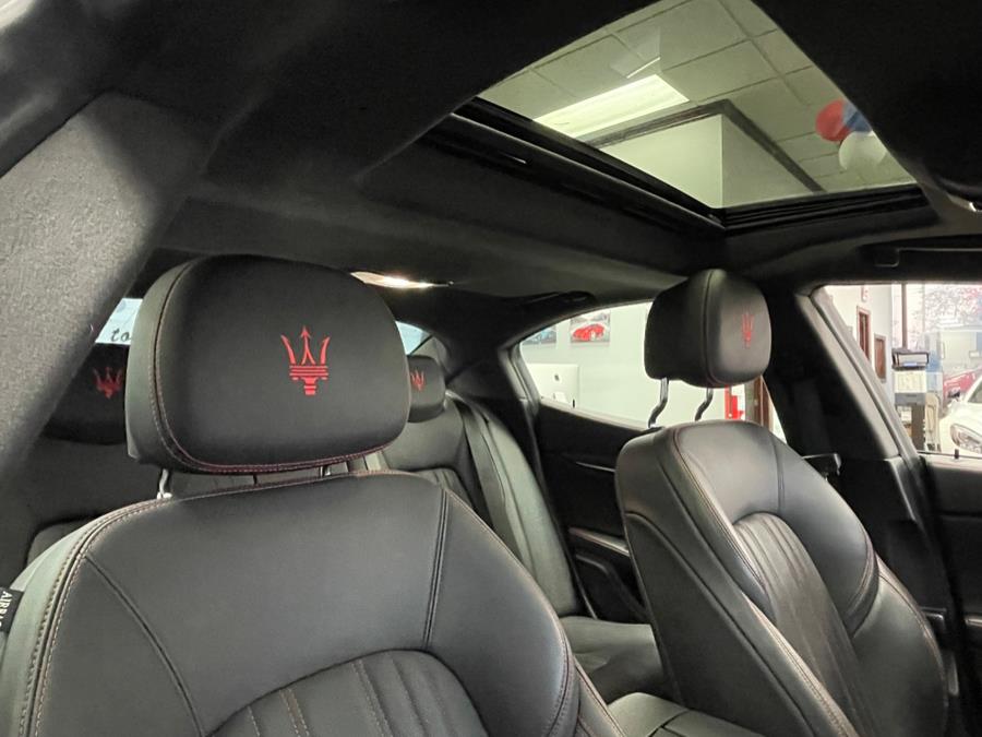 Used Maserati Ghibli S Q4 GranLusso 3.0L 2018 | 5 Towns Drive. Inwood, New York Used Maserati Ghibli S Q4 GranLusso 3.0L 2018 | 5 Towns Drive. Inwood, New York
