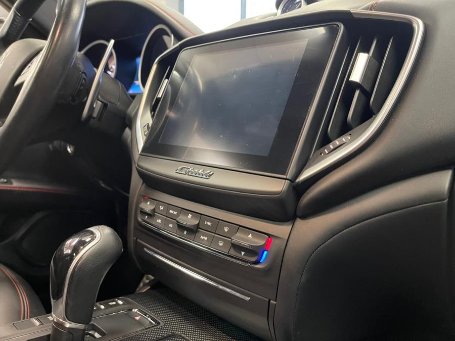 Used Maserati Ghibli S Q4 GranLusso 3.0L 2018 | 5 Towns Drive. Inwood, New York Used Maserati Ghibli S Q4 GranLusso 3.0L 2018 | 5 Towns Drive. Inwood, New York
