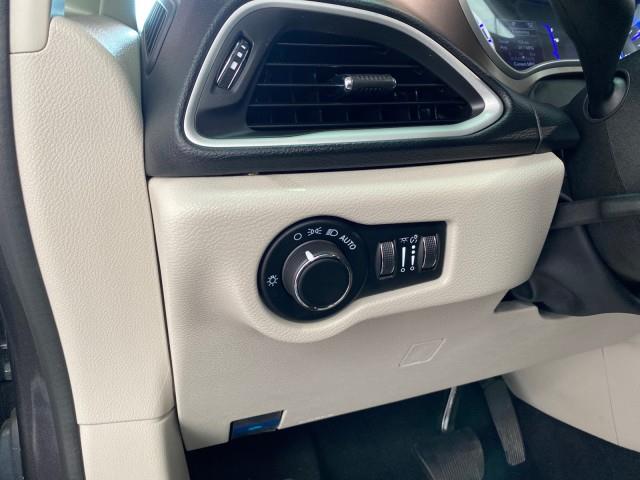 Used Chrysler Voyager LXI 2021 | Queens Auto Mall. Richmond Hill, New York Used Chrysler Voyager LXI 2021 | Queens Auto Mall. Richmond Hill, New York