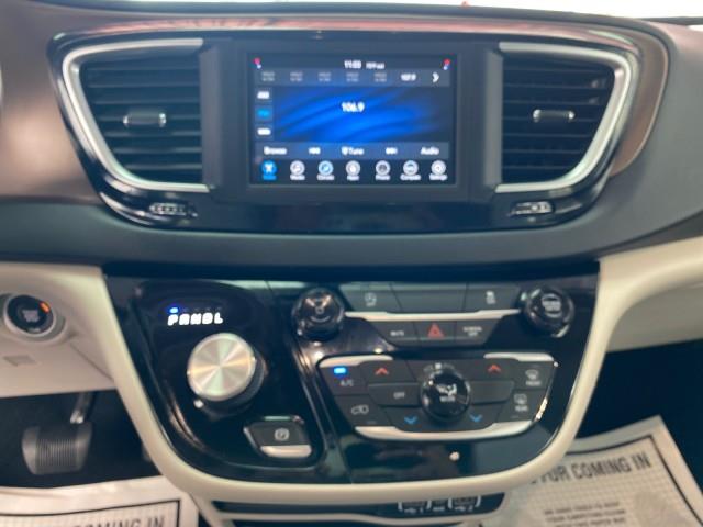 Used Chrysler Voyager LXI 2021 | Queens Auto Mall. Richmond Hill, New York Used Chrysler Voyager LXI 2021 | Queens Auto Mall. Richmond Hill, New York