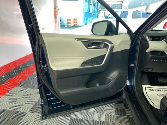Used Toyota Rav4 XLE 2019 | Queens Auto Mall. Richmond Hill, New York Used Toyota Rav4 XLE 2019 | Queens Auto Mall. Richmond Hill, New York