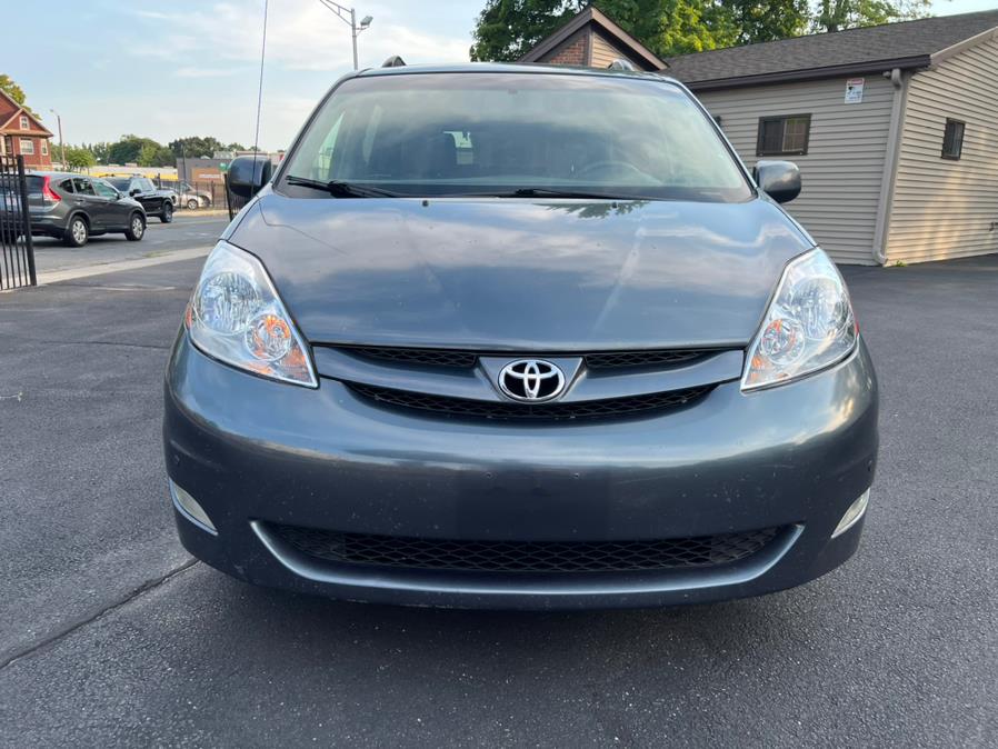 Used Toyota Sienna 5dr 7-Pass Van XLE FWD 2009 | Jordan Auto Sales. Springfield, Massachusetts Used Toyota Sienna 5dr 7-Pass Van XLE FWD 2009 | Jordan Auto Sales. Springfield, Massachusetts
