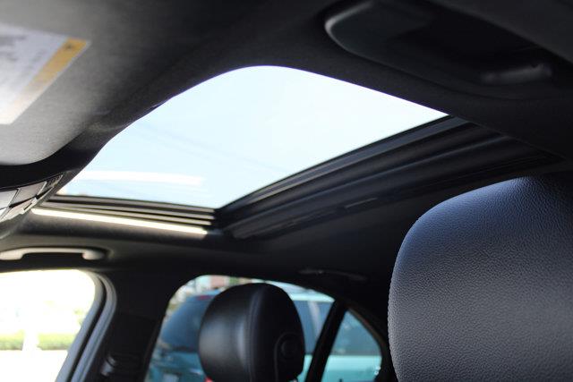 Used Mercedes-benz C-class C 300 2019 | NY Luxury Motors. Elmont, New York Used Mercedes-benz C-class C 300 2019 | NY Luxury Motors. Elmont, New York