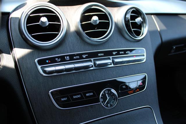 Used Mercedes-benz C-class C 300 2019 | NY Luxury Motors. Elmont, New York Used Mercedes-benz C-class C 300 2019 | NY Luxury Motors. Elmont, New York