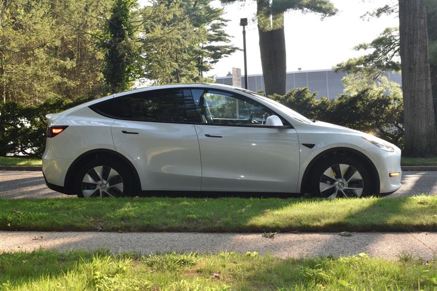 Used Tesla Model y Long Range AWD 4dr Crossover 2020 | Camy Cars. Great Neck, New York Used Tesla Model y Long Range AWD 4dr Crossover 2020 | Camy Cars. Great Neck, New York