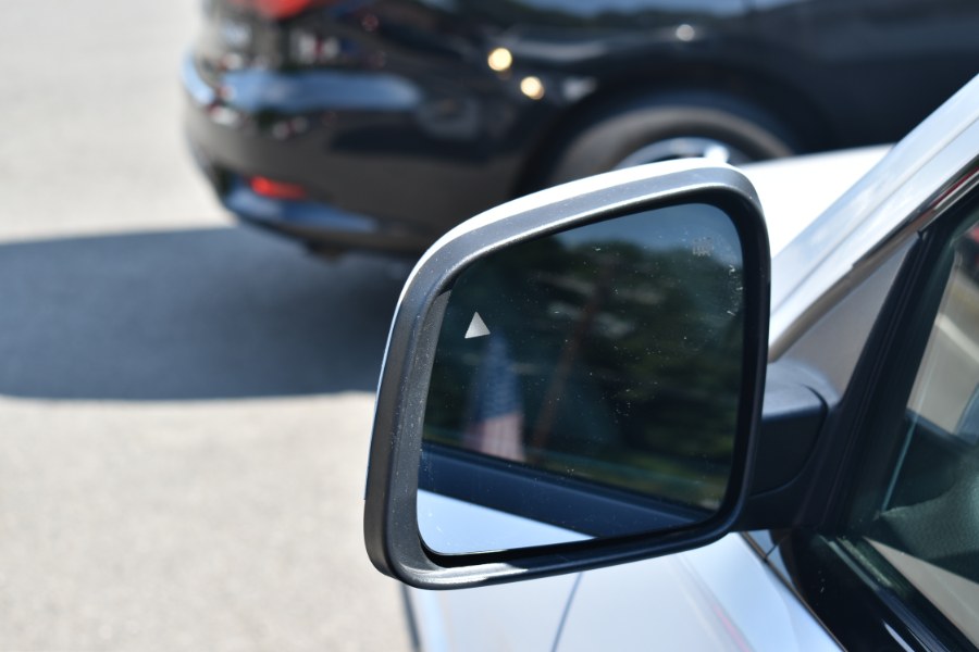 Used Jeep Grand Cherokee Altitude 4x4 2019 | Highline Car Connection. Waterbury, Connecticut Used Jeep Grand Cherokee Altitude 4x4 2019 | Highline Car Connection. Waterbury, Connecticut