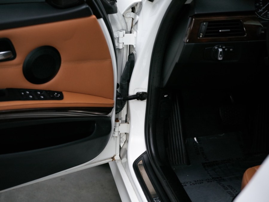 2011 BMW 3 Series 4dr Sdn 328i xDrive AWD SULEV South Africa, available for sale in North Salem, New York | Meccanic Shop North Inc. North Salem, New York 2011 BMW 3 Series 4dr Sdn 328i xDrive AWD SULEV South Africa, available for sale in North Salem, New York | Meccanic Shop North Inc. North Salem, New York