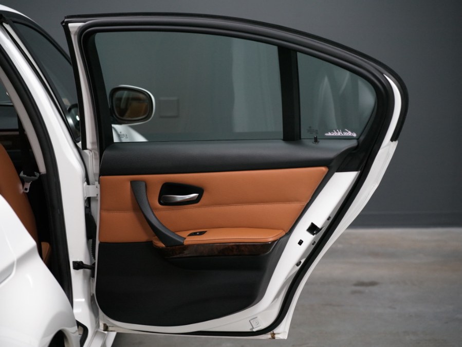 2011 BMW 3 Series 4dr Sdn 328i xDrive AWD SULEV South Africa, available for sale in North Salem, New York | Meccanic Shop North Inc. North Salem, New York 2011 BMW 3 Series 4dr Sdn 328i xDrive AWD SULEV South Africa, available for sale in North Salem, New York | Meccanic Shop North Inc. North Salem, New York
