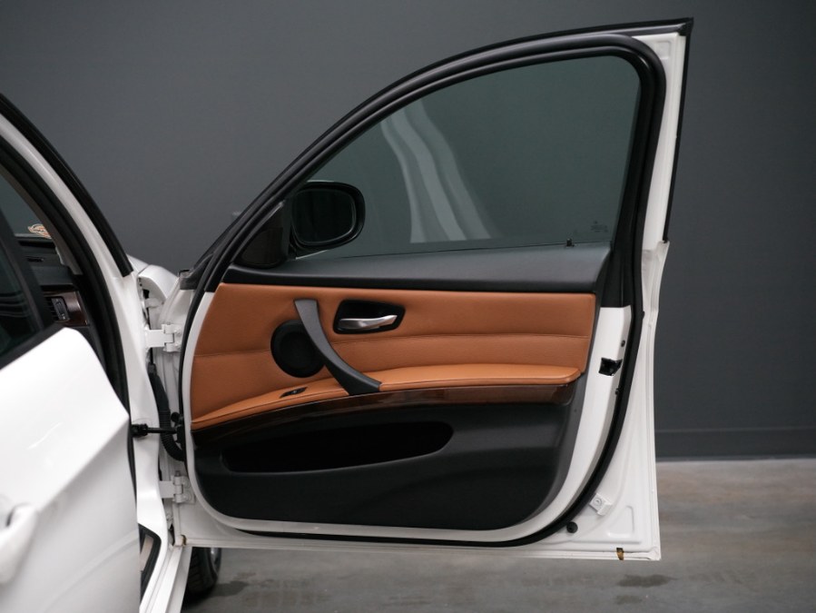 2011 BMW 3 Series 4dr Sdn 328i xDrive AWD SULEV South Africa, available for sale in North Salem, New York | Meccanic Shop North Inc. North Salem, New York 2011 BMW 3 Series 4dr Sdn 328i xDrive AWD SULEV South Africa, available for sale in North Salem, New York | Meccanic Shop North Inc. North Salem, New York