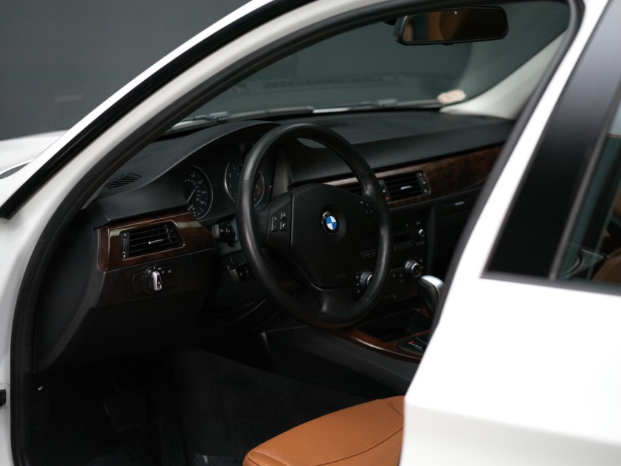 2011 BMW 3 Series 4dr Sdn 328i xDrive AWD SULEV South Africa, available for sale in North Salem, New York | Meccanic Shop North Inc. North Salem, New York 2011 BMW 3 Series 4dr Sdn 328i xDrive AWD SULEV South Africa, available for sale in North Salem, New York | Meccanic Shop North Inc. North Salem, New York