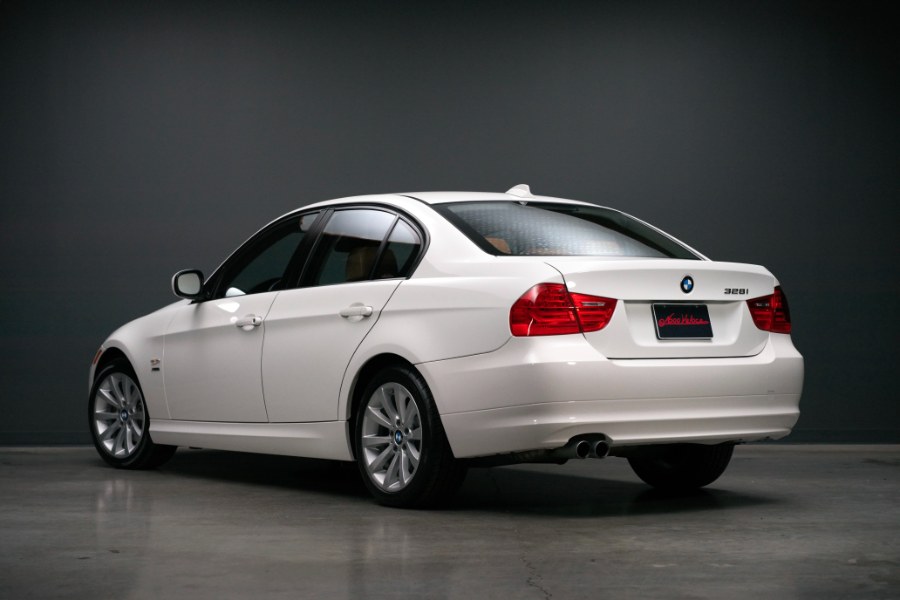 2011 BMW 3 Series 4dr Sdn 328i xDrive AWD SULEV South Africa, available for sale in North Salem, New York | Meccanic Shop North Inc. North Salem, New York 2011 BMW 3 Series 4dr Sdn 328i xDrive AWD SULEV South Africa, available for sale in North Salem, New York | Meccanic Shop North Inc. North Salem, New York