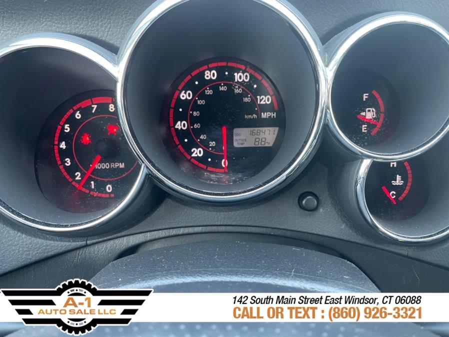 Used Toyota Matrix 5dr Wgn XR Auto AWD 2005 | A1 Auto Sale LLC. East Windsor, Connecticut Used Toyota Matrix 5dr Wgn XR Auto AWD 2005 | A1 Auto Sale LLC. East Windsor, Connecticut