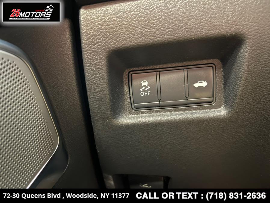 Used INFINITI Q50 3.0t Premium AWD 2017 | 26 Motors Queens. Woodside, New York Used INFINITI Q50 3.0t Premium AWD 2017 | 26 Motors Queens. Woodside, New York