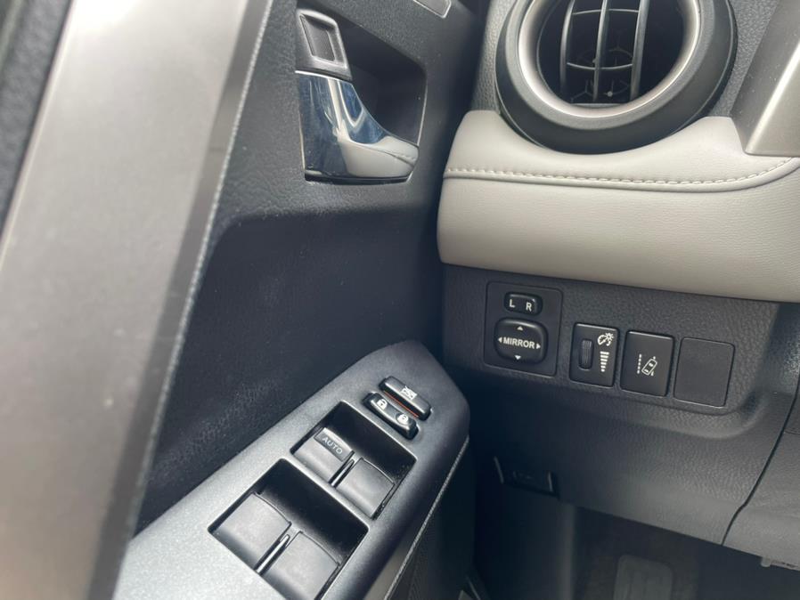 Used Toyota RAV4 XLE. NAV/SUNROOF 2017 | Sunrise of Elmont. Elmont, New York Used Toyota RAV4 XLE. NAV/SUNROOF 2017 | Sunrise of Elmont. Elmont, New York