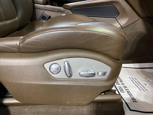 Used Porsche Macan S 2016 | Queens Auto Mall. Richmond Hill, New York Used Porsche Macan S 2016 | Queens Auto Mall. Richmond Hill, New York