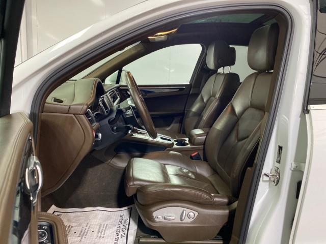 Used Porsche Macan S 2016 | Queens Auto Mall. Richmond Hill, New York Used Porsche Macan S 2016 | Queens Auto Mall. Richmond Hill, New York