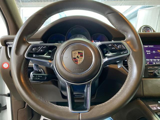Used Porsche Macan S 2016 | Queens Auto Mall. Richmond Hill, New York Used Porsche Macan S 2016 | Queens Auto Mall. Richmond Hill, New York