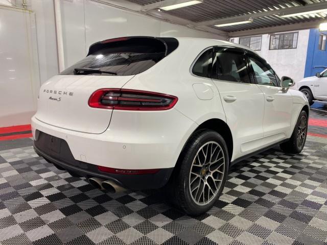 Used Porsche Macan S 2016 | Queens Auto Mall. Richmond Hill, New York Used Porsche Macan S 2016 | Queens Auto Mall. Richmond Hill, New York