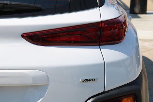 Used Hyundai Kona SE 2021 | NY Luxury Motors. Elmont, New York Used Hyundai Kona SE 2021 | NY Luxury Motors. Elmont, New York