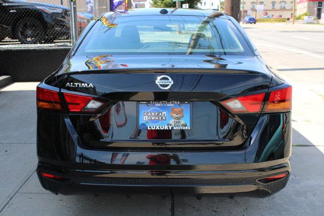 Used Nissan Altima 2.5 S 2020 | NY Luxury Motors. Elmont, New York Used Nissan Altima 2.5 S 2020 | NY Luxury Motors. Elmont, New York