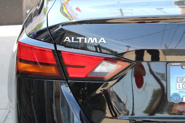 Used Nissan Altima 2.5 S 2020 | NY Luxury Motors. Elmont, New York Used Nissan Altima 2.5 S 2020 | NY Luxury Motors. Elmont, New York