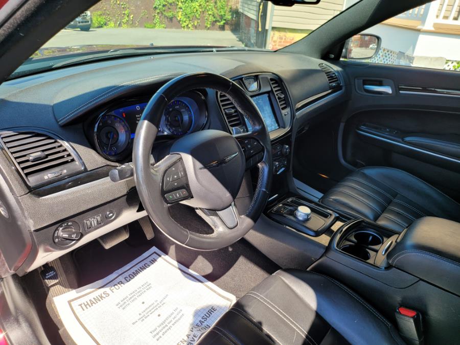 2019 Chrysler 300 300S AWD, available for sale in Irvington, New Jersey | Elis Motors Corp. Irvington, New Jersey 2019 Chrysler 300 300S AWD, available for sale in Irvington, New Jersey | Elis Motors Corp. Irvington, New Jersey
