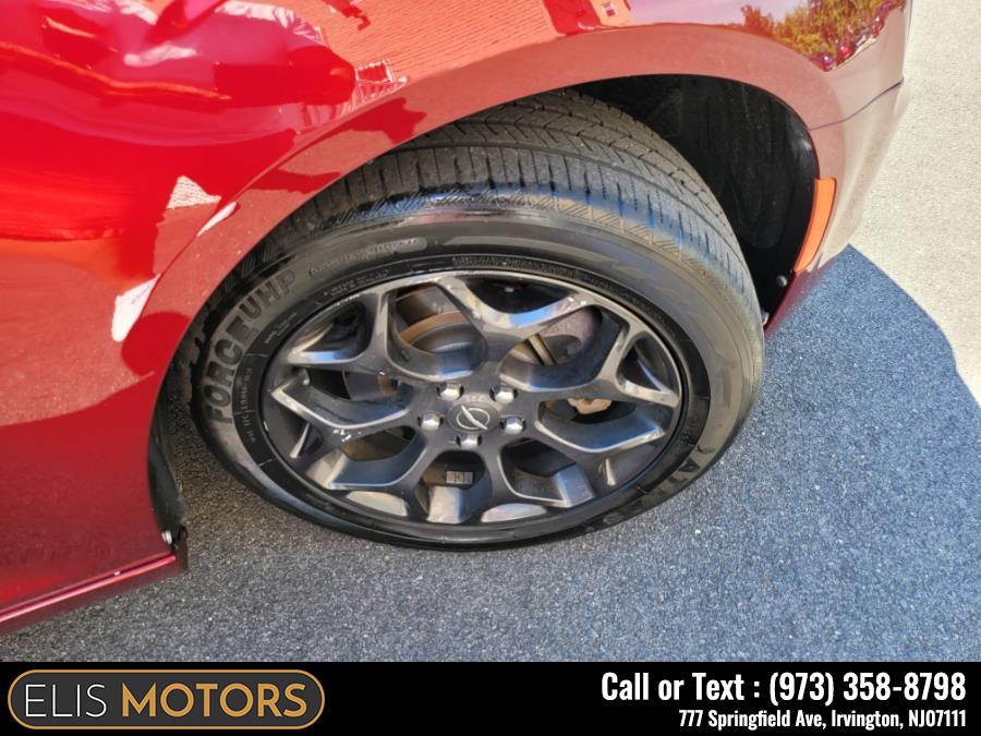 2019 Chrysler 300 300S AWD, available for sale in Irvington, New Jersey | Elis Motors Corp. Irvington, New Jersey 2019 Chrysler 300 300S AWD, available for sale in Irvington, New Jersey | Elis Motors Corp. Irvington, New Jersey