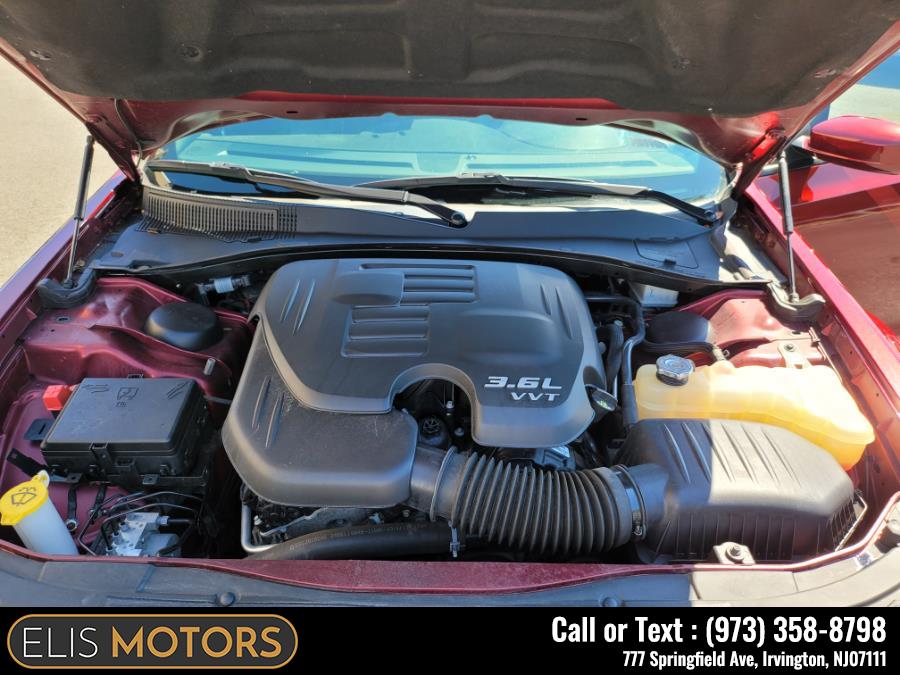 2019 Chrysler 300 300S AWD, available for sale in Irvington, New Jersey | Elis Motors Corp. Irvington, New Jersey 2019 Chrysler 300 300S AWD, available for sale in Irvington, New Jersey | Elis Motors Corp. Irvington, New Jersey