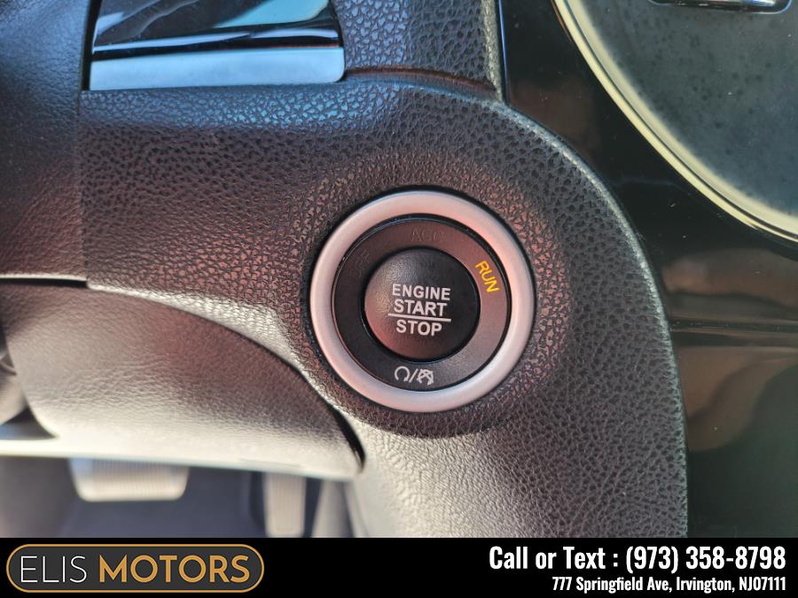 2019 Chrysler 300 300S AWD, available for sale in Irvington, New Jersey | Elis Motors Corp. Irvington, New Jersey 2019 Chrysler 300 300S AWD, available for sale in Irvington, New Jersey | Elis Motors Corp. Irvington, New Jersey