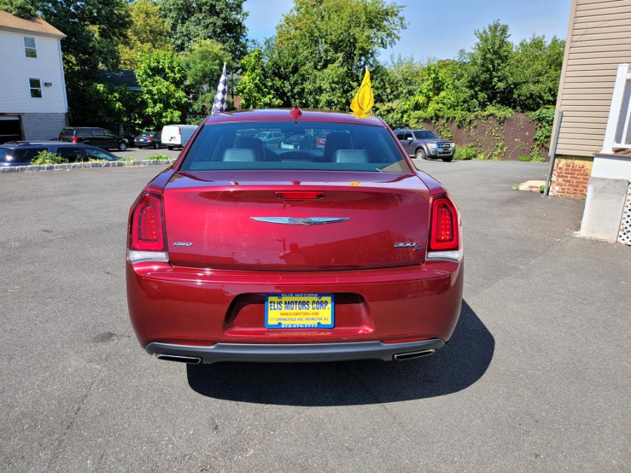 2019 Chrysler 300 300S AWD, available for sale in Irvington, New Jersey | Elis Motors Corp. Irvington, New Jersey 2019 Chrysler 300 300S AWD, available for sale in Irvington, New Jersey | Elis Motors Corp. Irvington, New Jersey