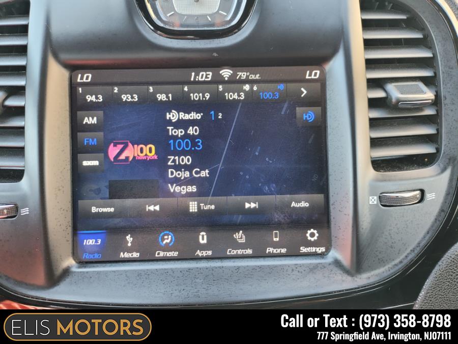 2019 Chrysler 300 300S AWD, available for sale in Irvington, New Jersey | Elis Motors Corp. Irvington, New Jersey 2019 Chrysler 300 300S AWD, available for sale in Irvington, New Jersey | Elis Motors Corp. Irvington, New Jersey