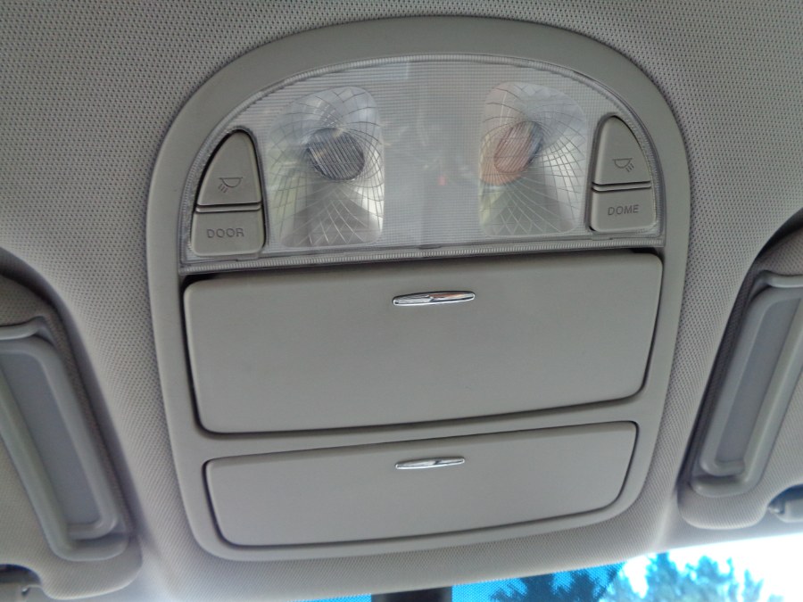 2011 Hyundai Santa Fe FWD 4dr V6 Auto SE, available for sale in Valley Stream, New York | NY Auto Traders. Valley Stream, New York 2011 Hyundai Santa Fe FWD 4dr V6 Auto SE, available for sale in Valley Stream, New York | NY Auto Traders. Valley Stream, New York
