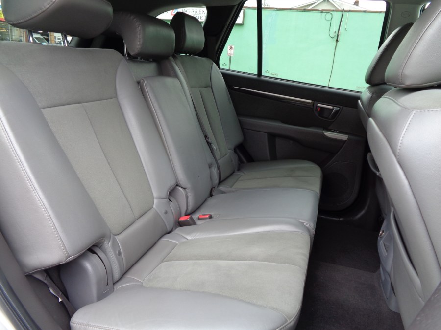 2011 Hyundai Santa Fe FWD 4dr V6 Auto SE, available for sale in Valley Stream, New York | NY Auto Traders. Valley Stream, New York 2011 Hyundai Santa Fe FWD 4dr V6 Auto SE, available for sale in Valley Stream, New York | NY Auto Traders. Valley Stream, New York