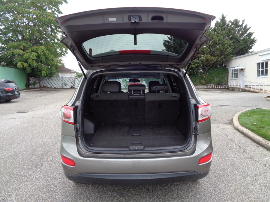 2011 Hyundai Santa Fe FWD 4dr V6 Auto SE, available for sale in Valley Stream, New York | NY Auto Traders. Valley Stream, New York 2011 Hyundai Santa Fe FWD 4dr V6 Auto SE, available for sale in Valley Stream, New York | NY Auto Traders. Valley Stream, New York
