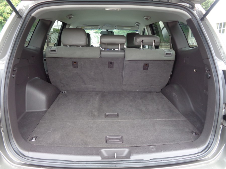 2011 Hyundai Santa Fe FWD 4dr V6 Auto SE, available for sale in Valley Stream, New York | NY Auto Traders. Valley Stream, New York 2011 Hyundai Santa Fe FWD 4dr V6 Auto SE, available for sale in Valley Stream, New York | NY Auto Traders. Valley Stream, New York
