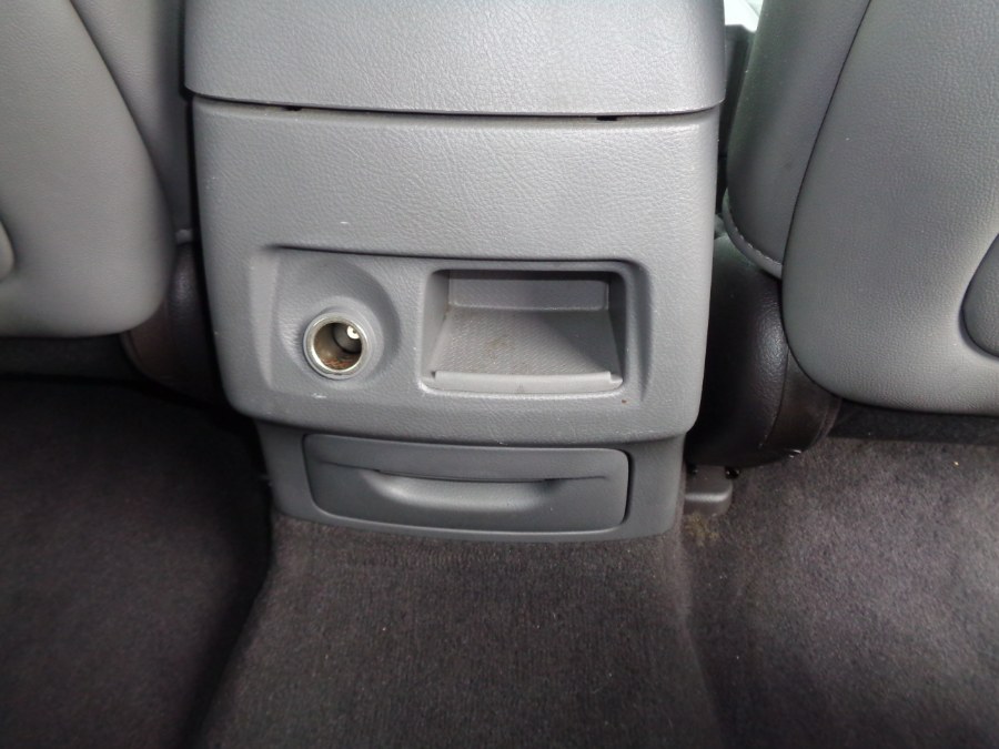 2011 Hyundai Santa Fe FWD 4dr V6 Auto SE, available for sale in Valley Stream, New York | NY Auto Traders. Valley Stream, New York 2011 Hyundai Santa Fe FWD 4dr V6 Auto SE, available for sale in Valley Stream, New York | NY Auto Traders. Valley Stream, New York