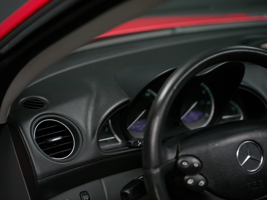 2003 Mercedes-Benz SL-Class 2dr Roadster 5.0L, available for sale in North Salem, New York | Meccanic Shop North Inc. North Salem, New York 2003 Mercedes-Benz SL-Class 2dr Roadster 5.0L, available for sale in North Salem, New York | Meccanic Shop North Inc. North Salem, New York