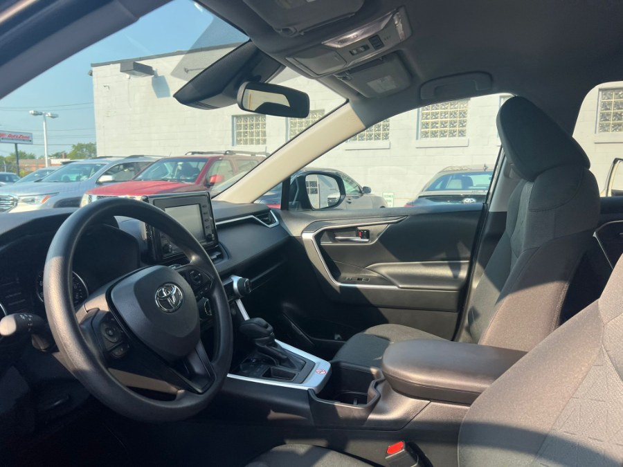 Used Toyota RAV4 XLE FWD (Natl) 2022 | Inman Motors Sales. Medford, Massachusetts Used Toyota RAV4 XLE FWD (Natl) 2022 | Inman Motors Sales. Medford, Massachusetts