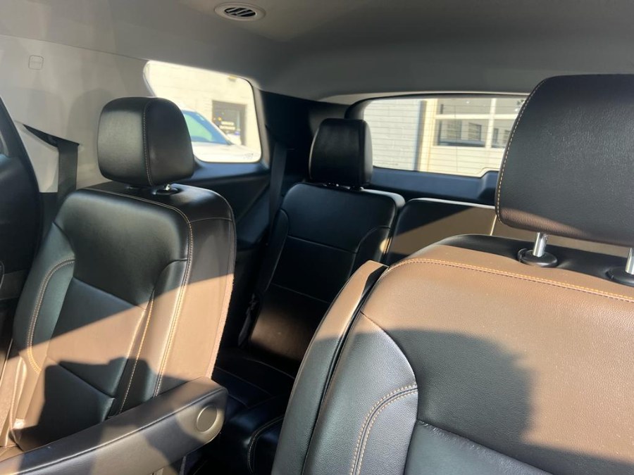 Used Chevrolet Traverse FWD 4dr LT Leather 2021 | Inman Motors Sales. Medford, Massachusetts Used Chevrolet Traverse FWD 4dr LT Leather 2021 | Inman Motors Sales. Medford, Massachusetts